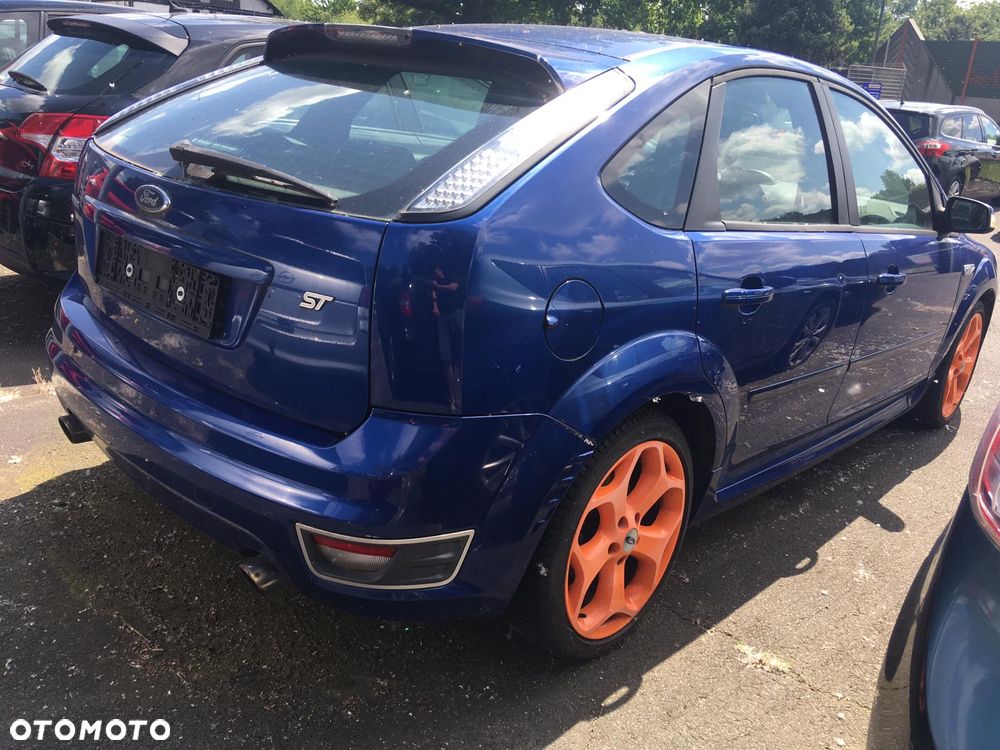 Ford Focus 2.5 ST - 5