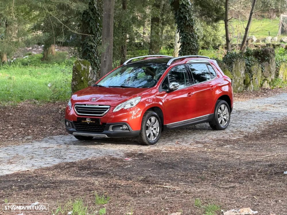 Peugeot 2008 1.2 PureTech Allure EAT6 - 34