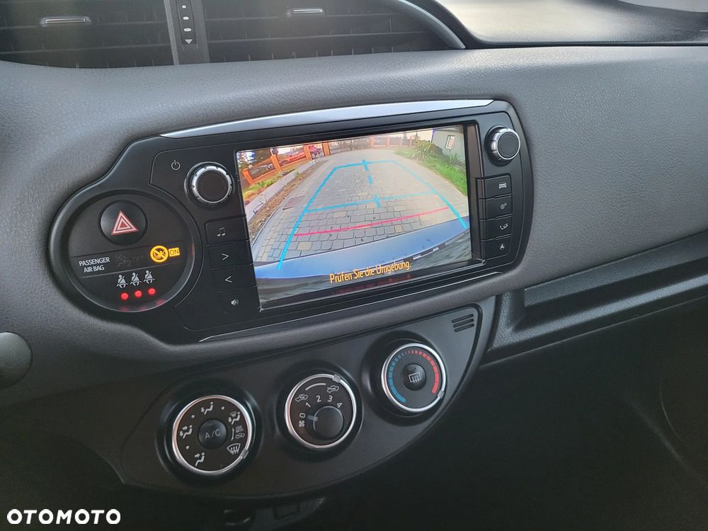 Toyota Yaris 1.33 Premium - 30