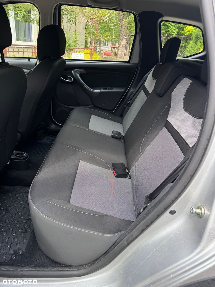 Dacia Duster 1.6 SCe Open S&S - 11