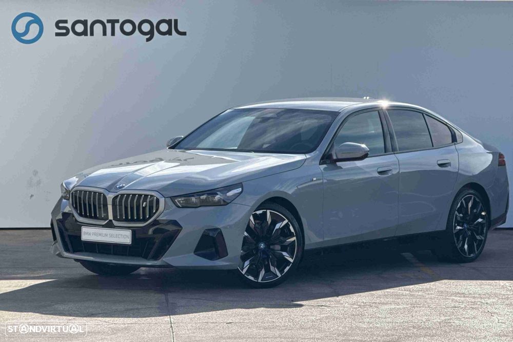BMW i5 eDrive40