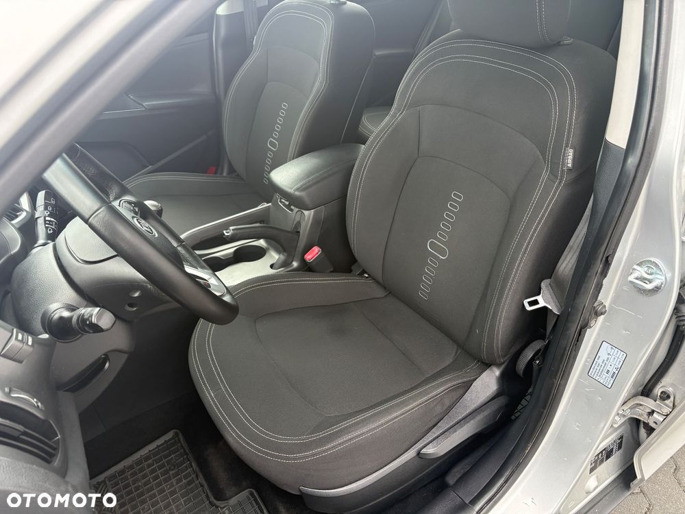 Kia Sportage 2.0 CVVT 2WD Vision - 15