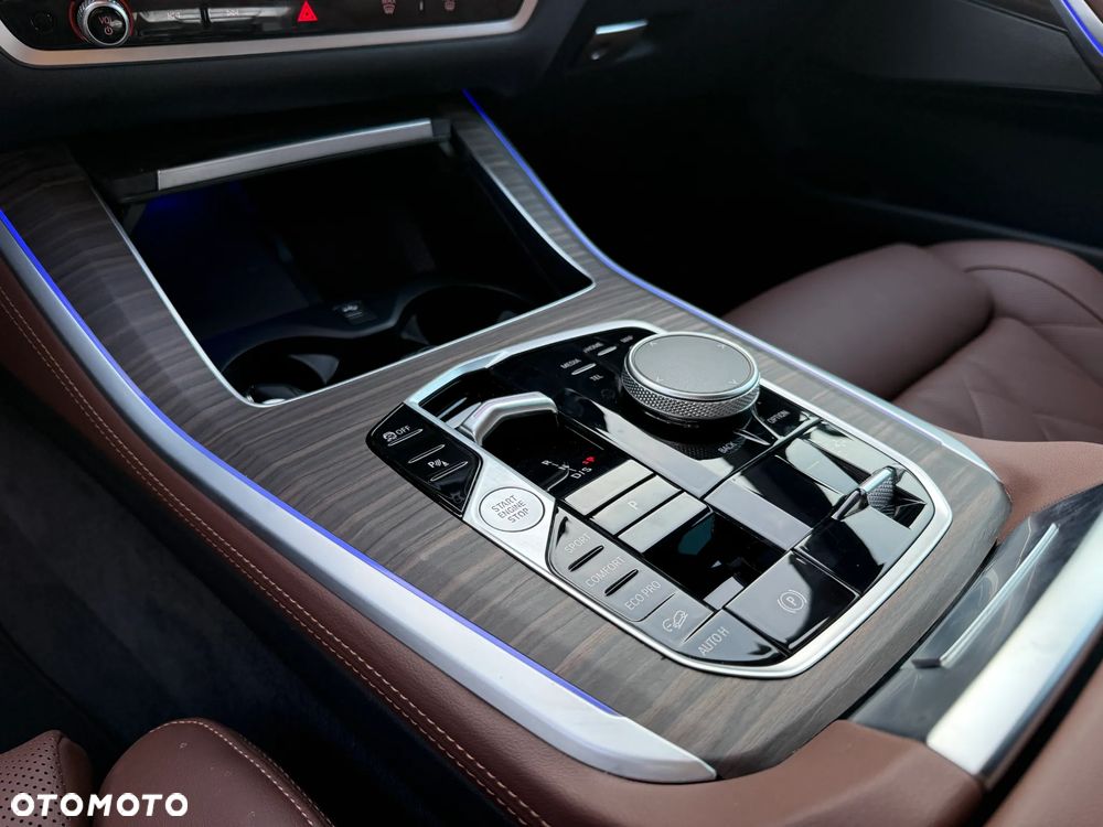 BMW X5 xDrive30d - 17