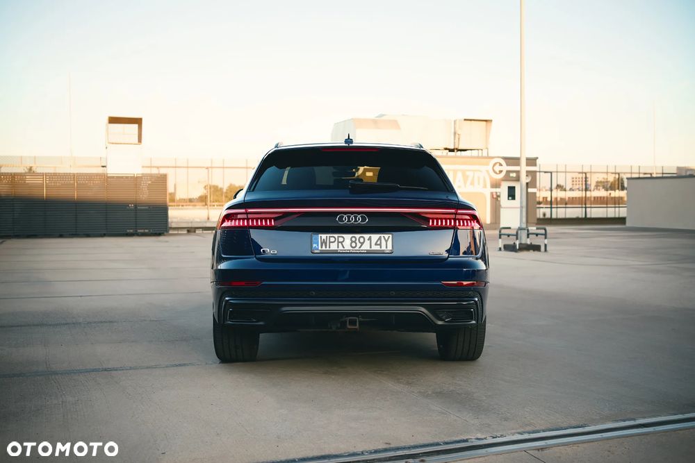 Audi Q8 SUV TFSI quattro 250 kW tiptronic S line business - 7