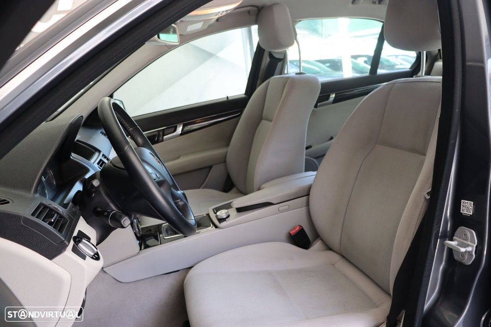 Mercedes-Benz C 200 CDI Classic BlueEfficiency — fotografia 5