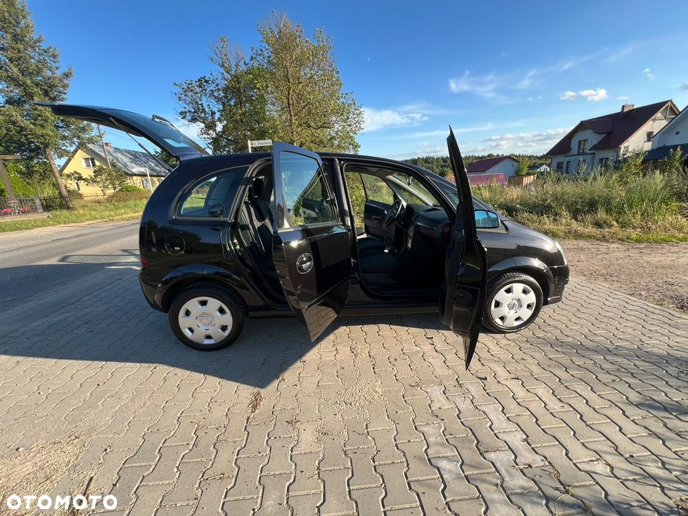 Opel Meriva 1.6 Cosmo - 17