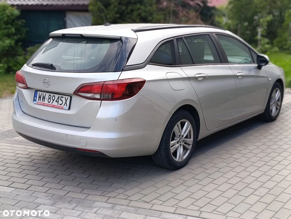 Opel Astra - 4