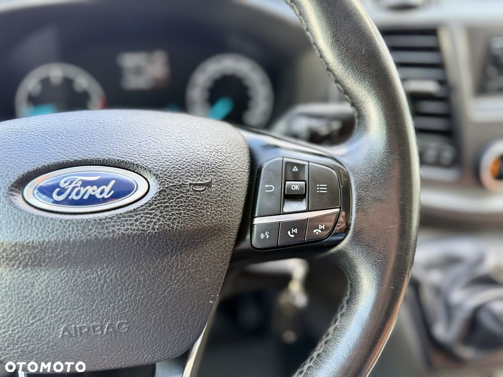 Ford Transit - 14