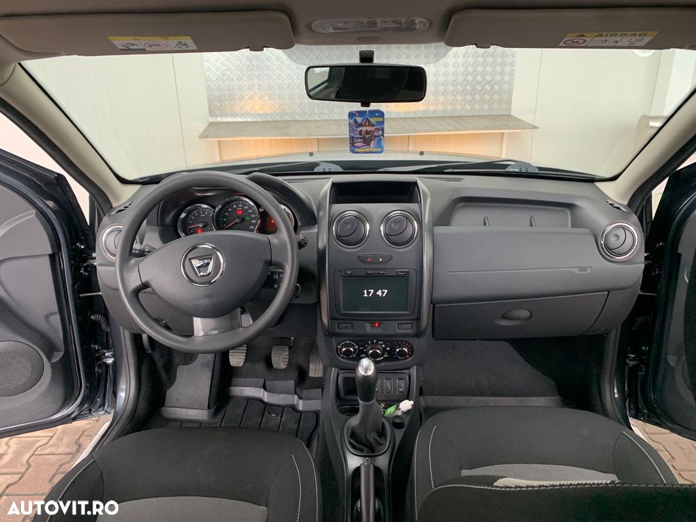 Dacia Duster 1.6 4x2 Laureate - 2