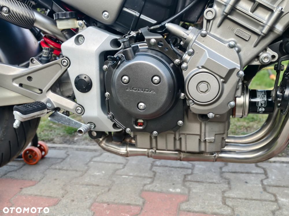 Honda Hornet - 11