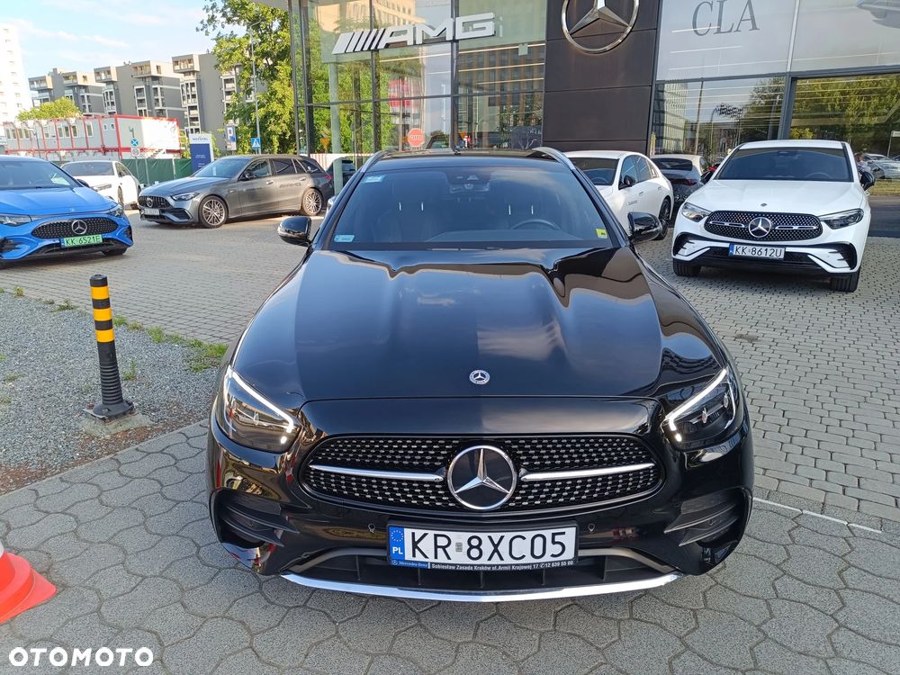 Mercedes-Benz Klasa E 220 d 4-Matic AMG - 2
