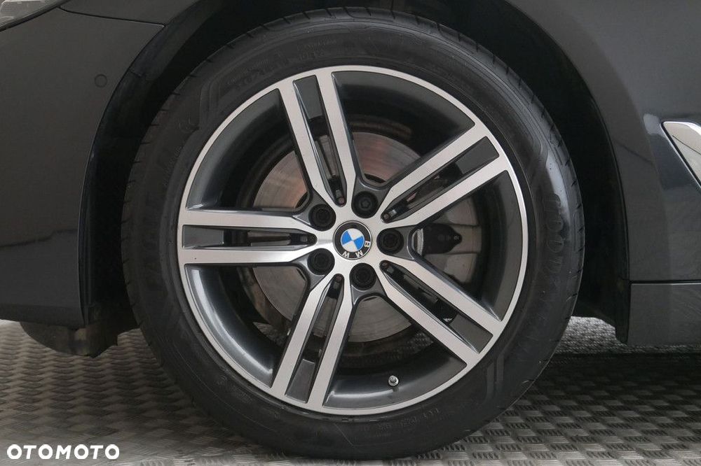 BMW Seria 5 - 14