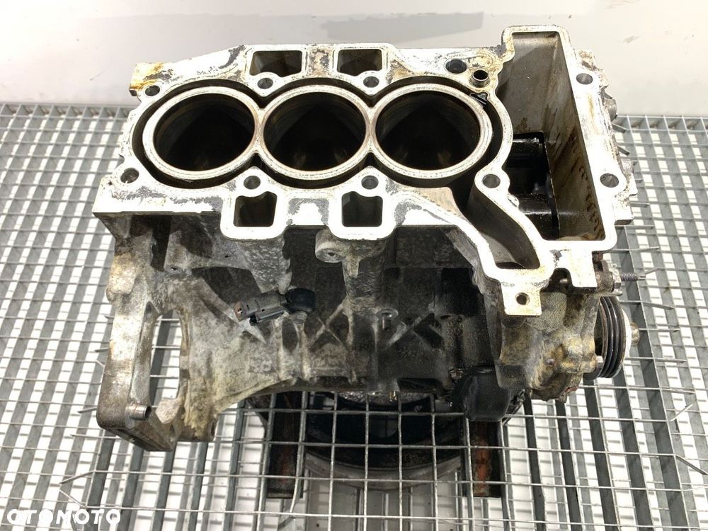 BLOK SILNIKA  PEUGEOT 308 SW III (FC_, FJ_, FR_, F4_) 2021 - 2022 PureTech 130 (FRHNSL, FRHNST) 96 - 4