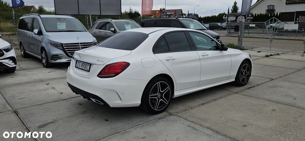 Mercedes-Benz Klasa C 220 d 4Matic 9G-TRONIC AMG Line - 12