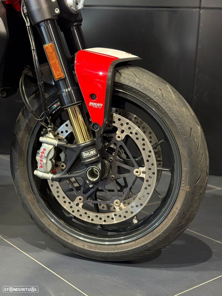 Ducati Monster 1200 R - 7