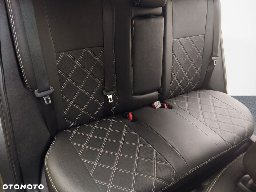 Toyota Corolla 1.6 Prestige - 32