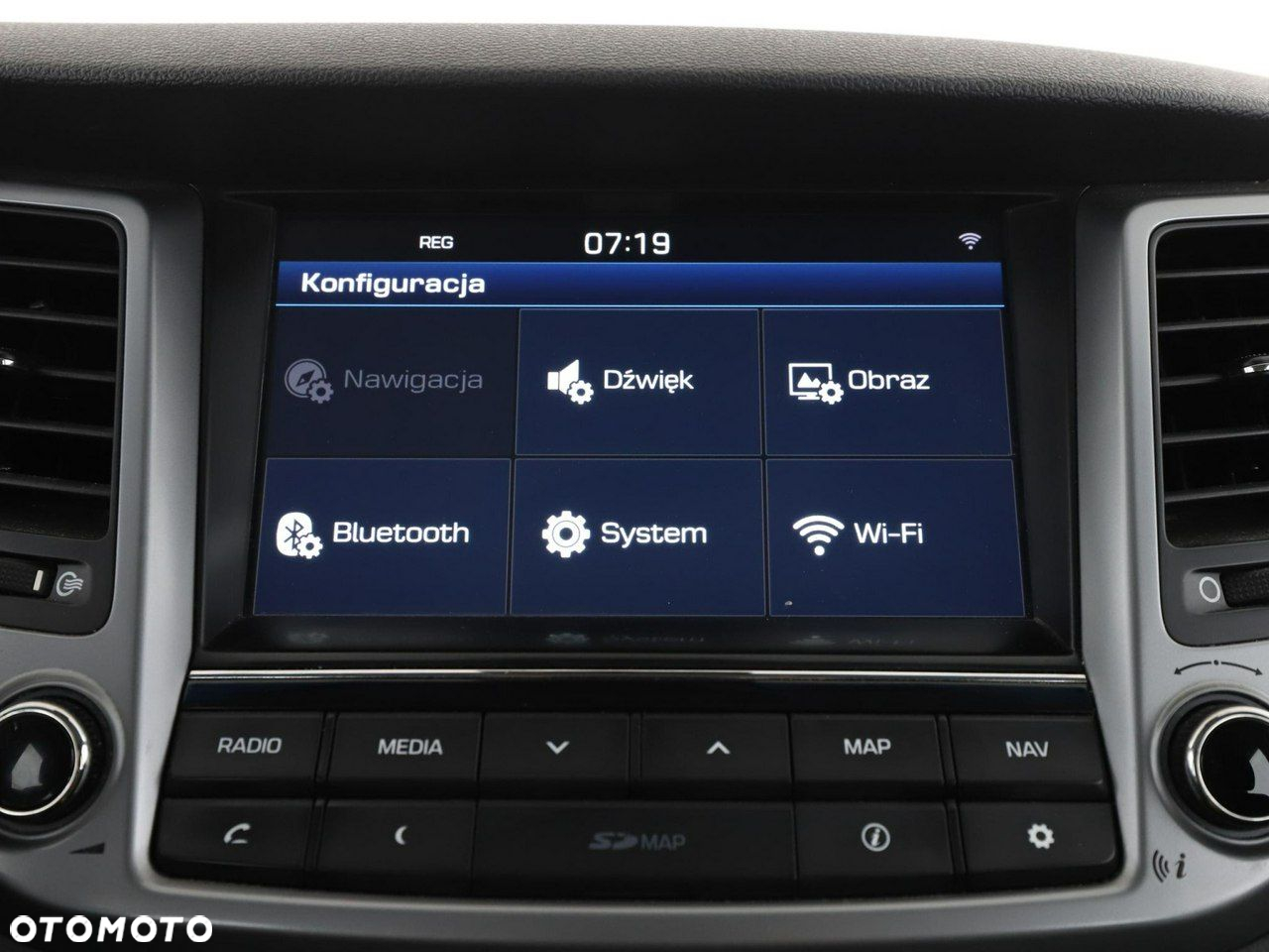 Hyundai Tucson 1.6 GDI BlueDrive Classic 2WD - 23
