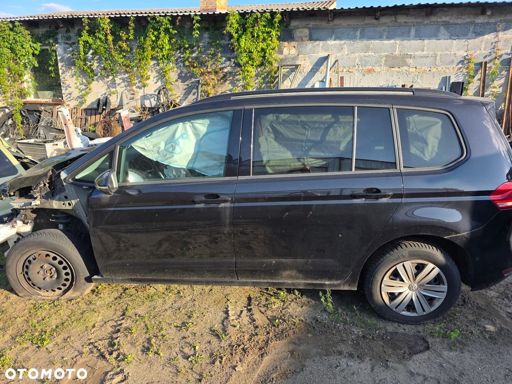 Volkswagen Touran 2.0 TDI BMT Comfortline Plus DSG - 5