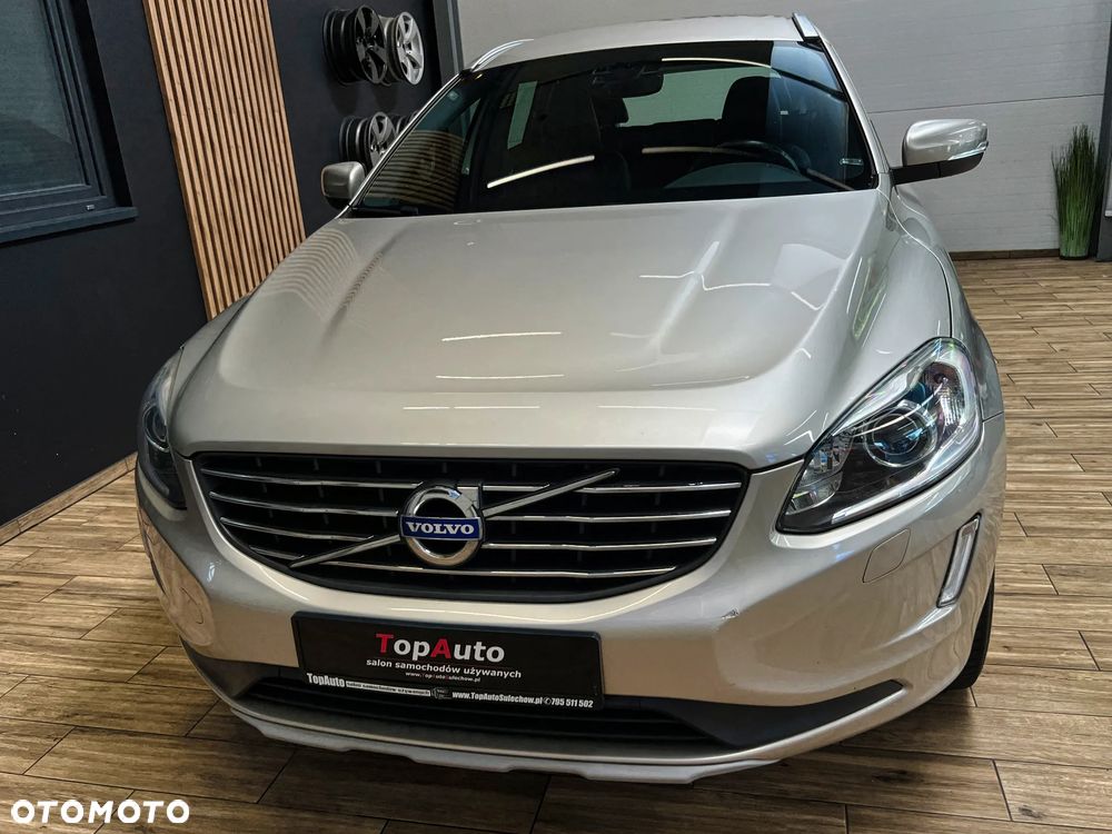 Volvo XC 60 D4 Momentum - 16