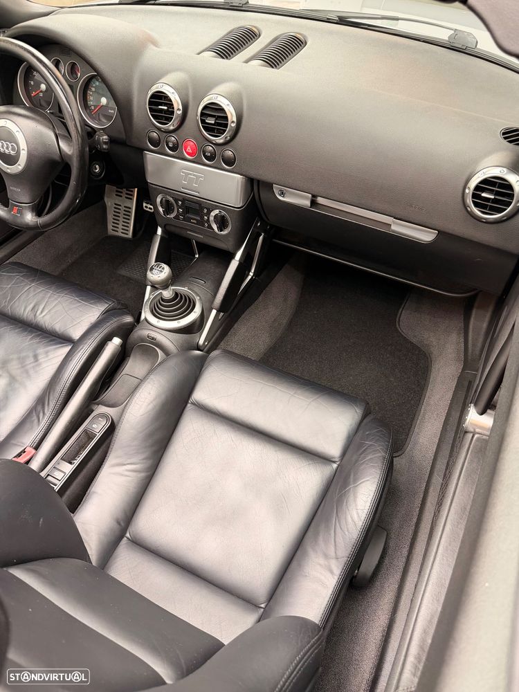 Audi TT Roadster 1.8 T - 31