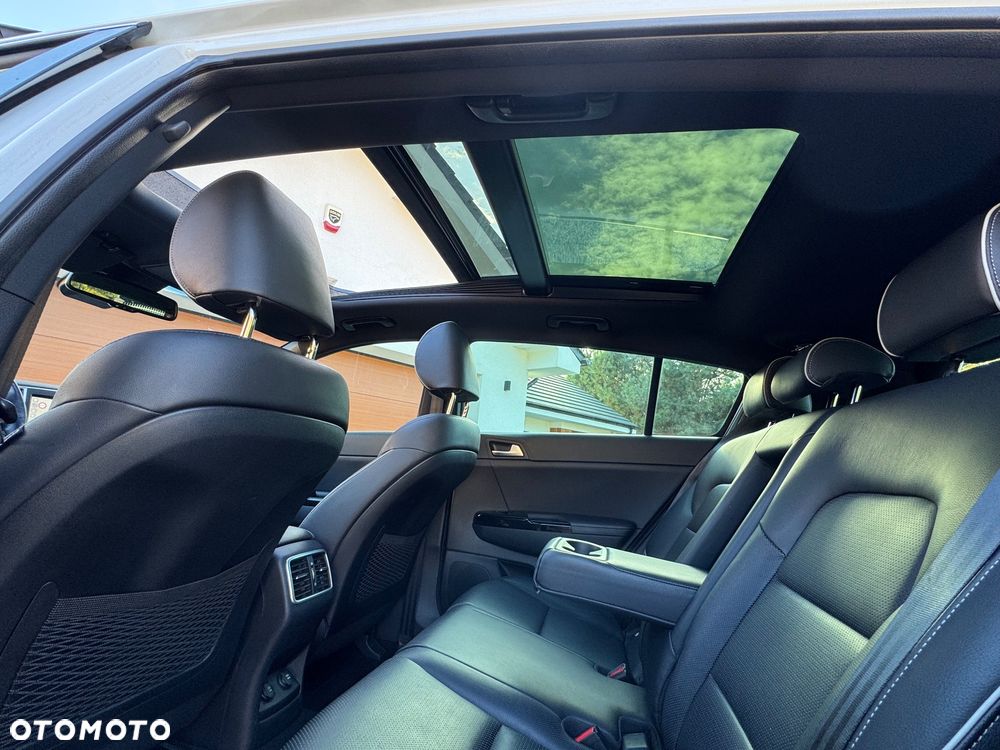 Kia Sportage 1.6 T-GDI AWD GT Line - 6