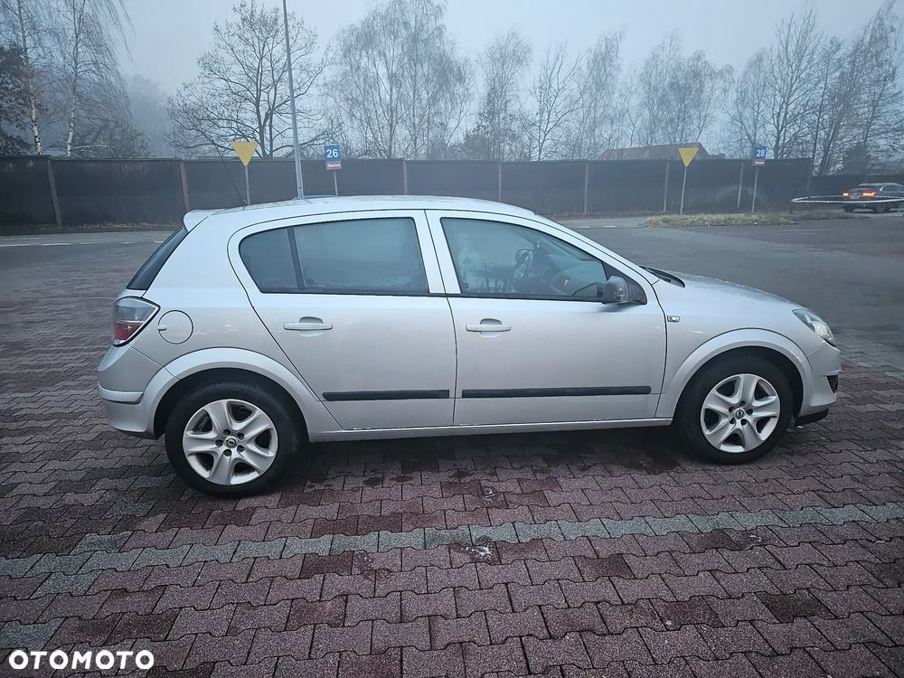Opel Astra 1.6 - 6