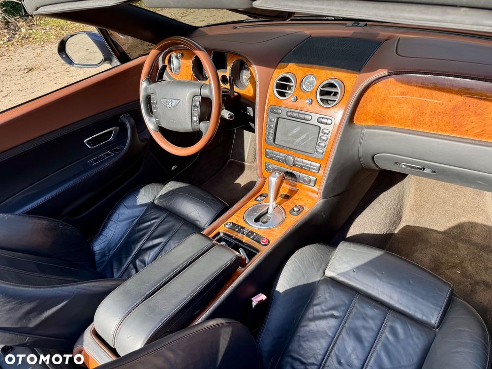 Bentley Continental GT Standard - 7