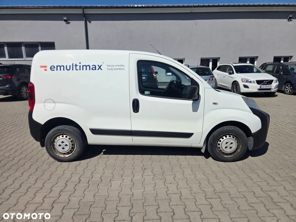Fiat Fiorino Kombi Base - 8