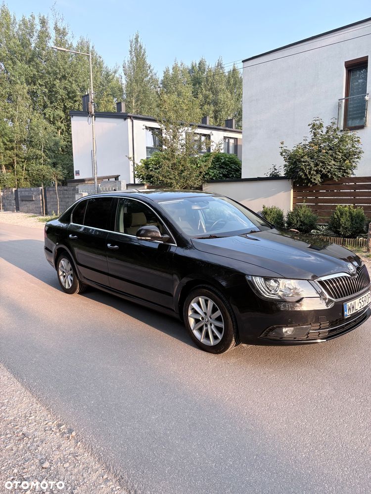 Skoda Superb 2.0 TDI 4x4 Ambition DSG - 8