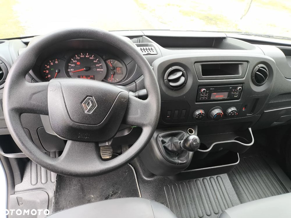 Renault Master - 10