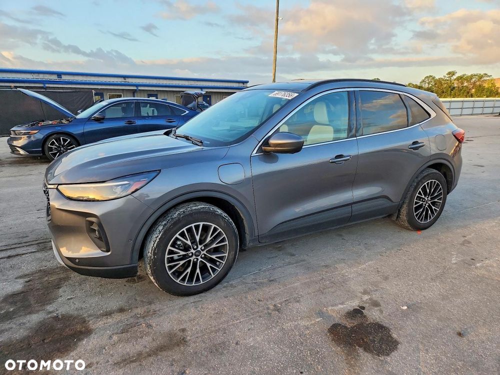Ford Escape