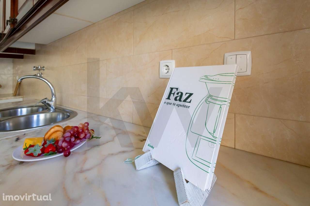 T2 +1 com áreas generosas no Pinhal Novo — espaço, funcionalidade e lo - Grande imagem: 3/20