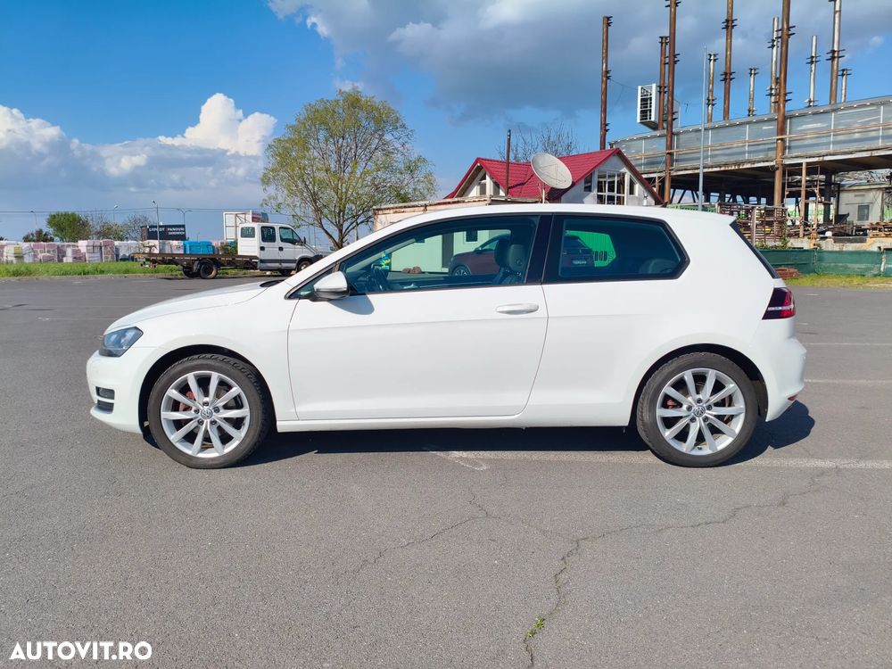 Volkswagen Golf 2.0 TDI (BlueMotion Technology) Highline - 5