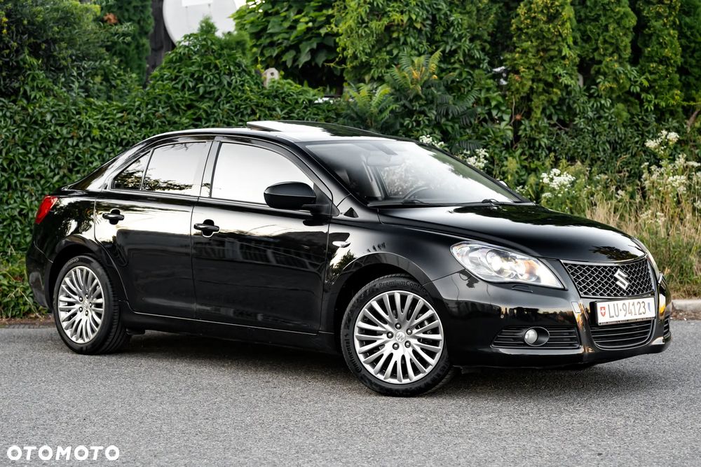 Suzuki Kizashi 2.4 4x4 CVT Sport - 3