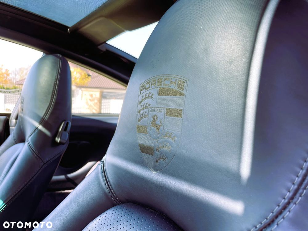 Porsche 911 Targa - 12