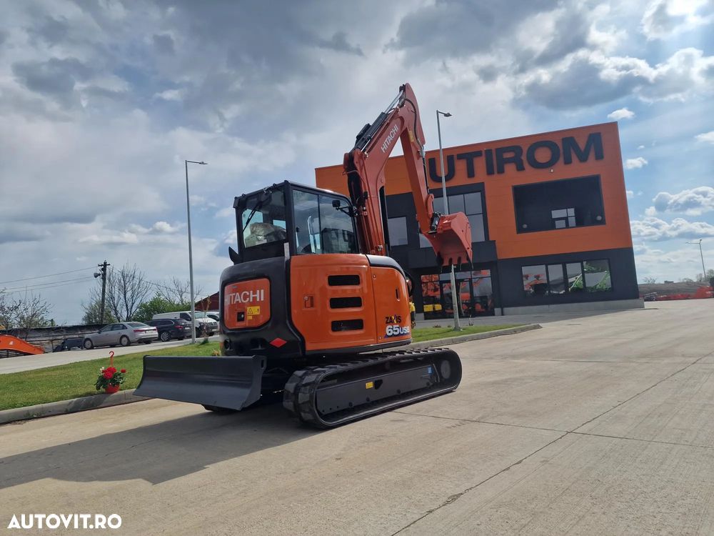Hitachi ZX65, 6,5tone, 2025, NOU, 66.900 EUR+Tva, PROMOTIE CUPLA RAPIDA+3 CUPE NOI, Aer cond, Inst picon, Ad sapare 4,5m, latime 2m, inaltime 2,55m, posibilitate leasing 5 ani, SUPER PRET 66.900 EUR+Tva - 5