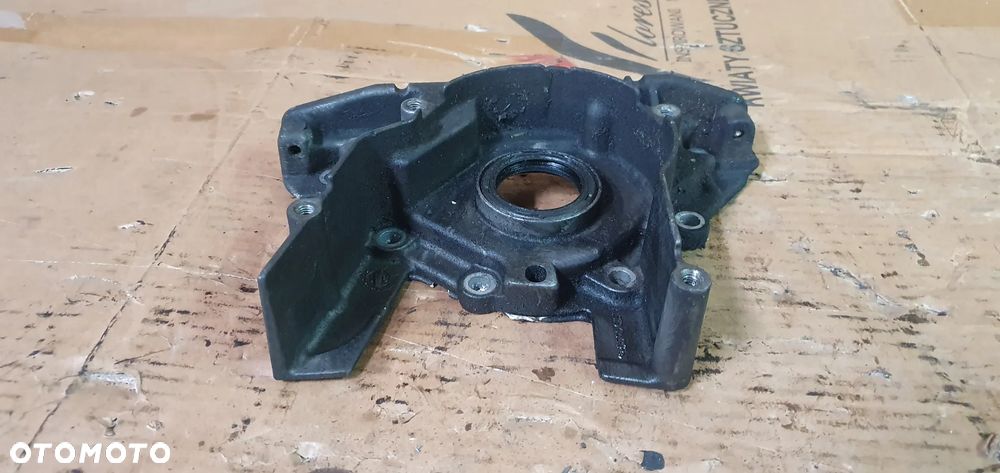 Obudowa uszczelniacz wału osłona VW Audi Skoda Seat 2.0 TDI 038103153Q - 4