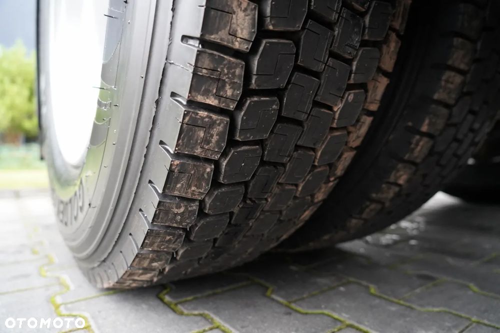 Iveco S-WAY / 480 / RETARDER / KLIMA POSTOJOWA / OPONY 100% / EURO 6 - 21