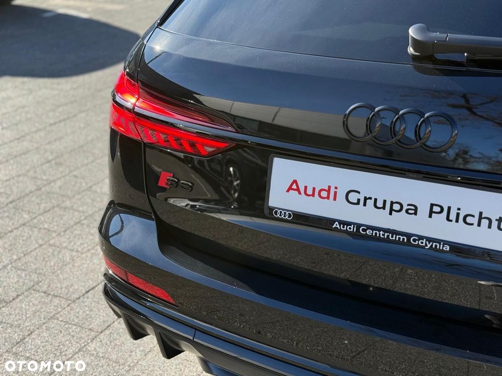Audi S6 Avant - 12