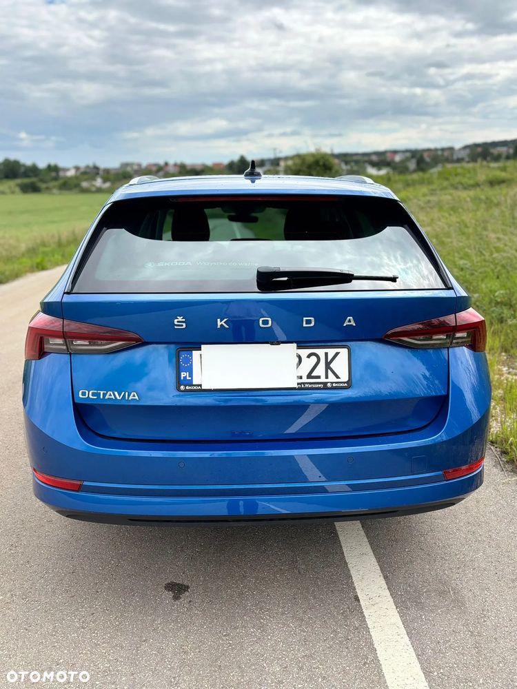 Skoda Octavia 2.0 TDI Style DSG - 6