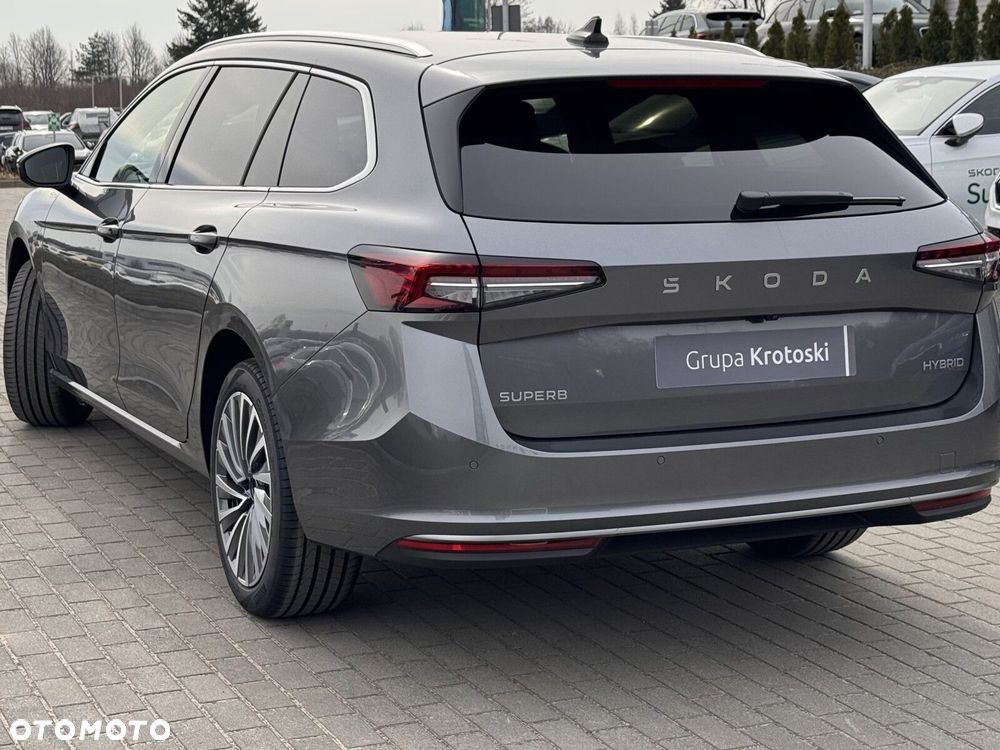 Skoda Superb 1.5 TSI L&K DSG - 6