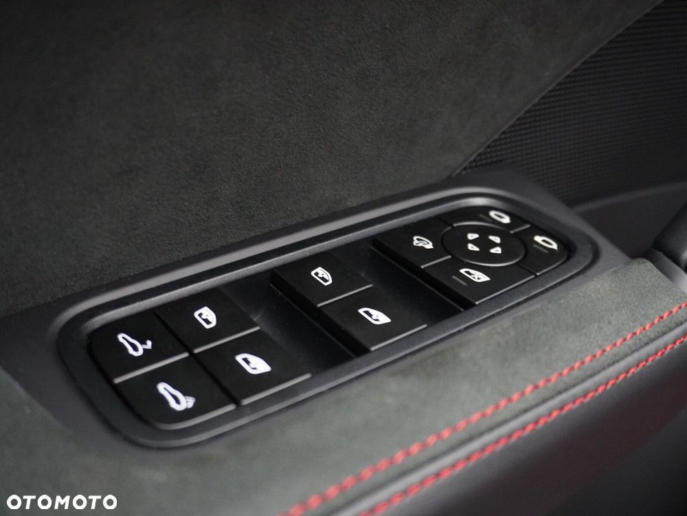 Porsche Cayenne GTS - 20