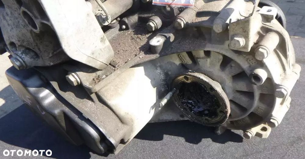 VW Golf Skrzynia Biegów JCR - 3