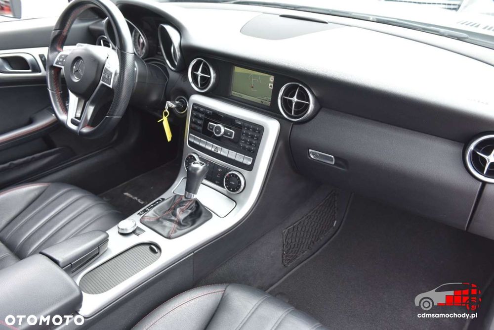 Mercedes-Benz SLK - 24