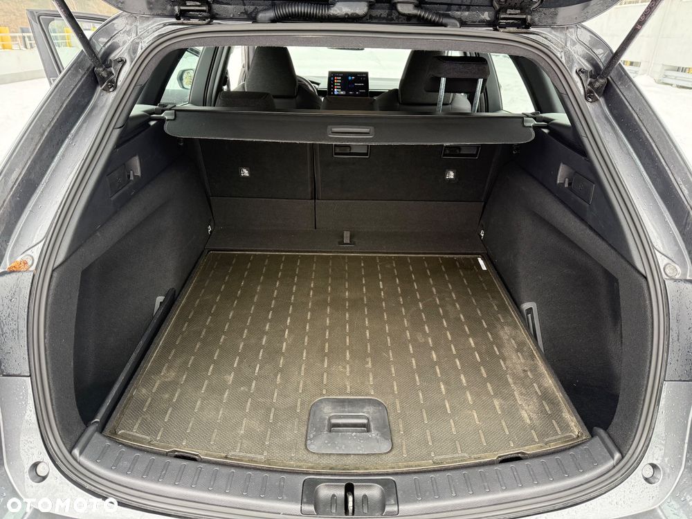 Toyota Corolla 1.8 Hybrid Comfort - 26