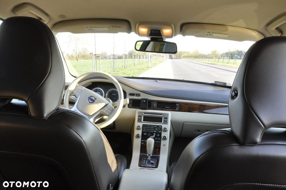 Volvo XC 70 T6 AWD Geartronic Summum - 9