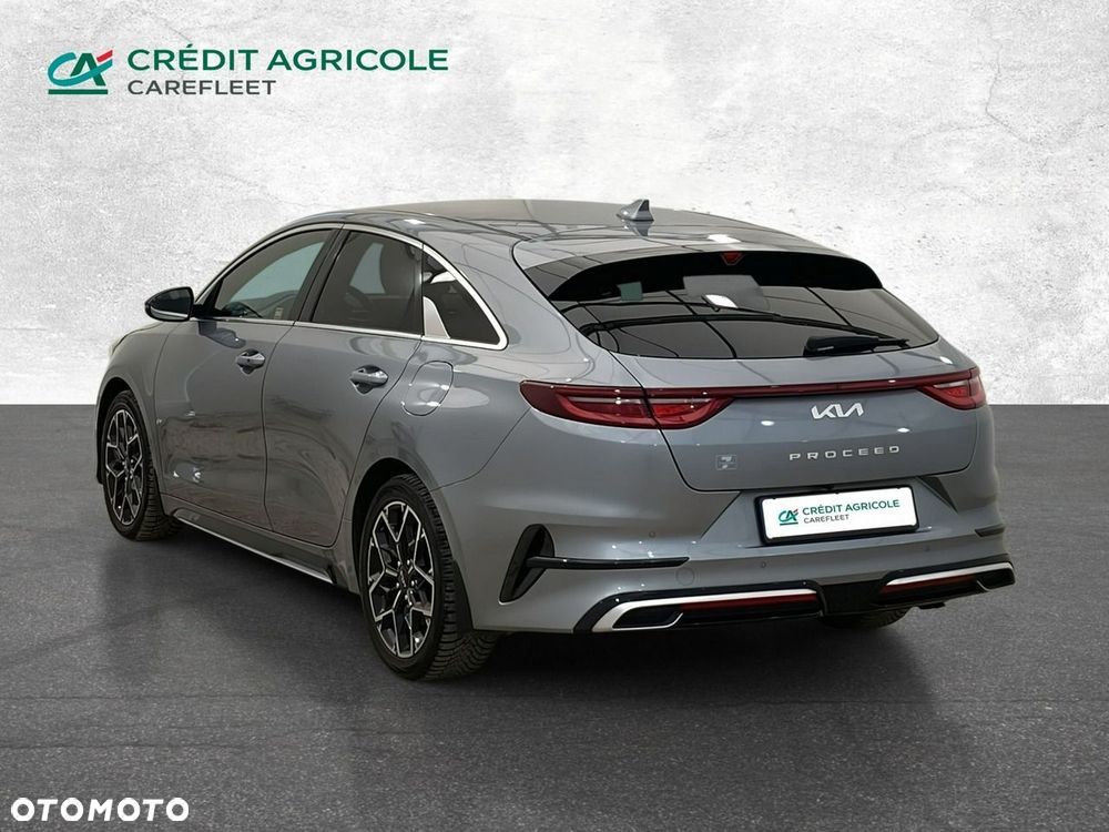 Kia ProCeed - 8