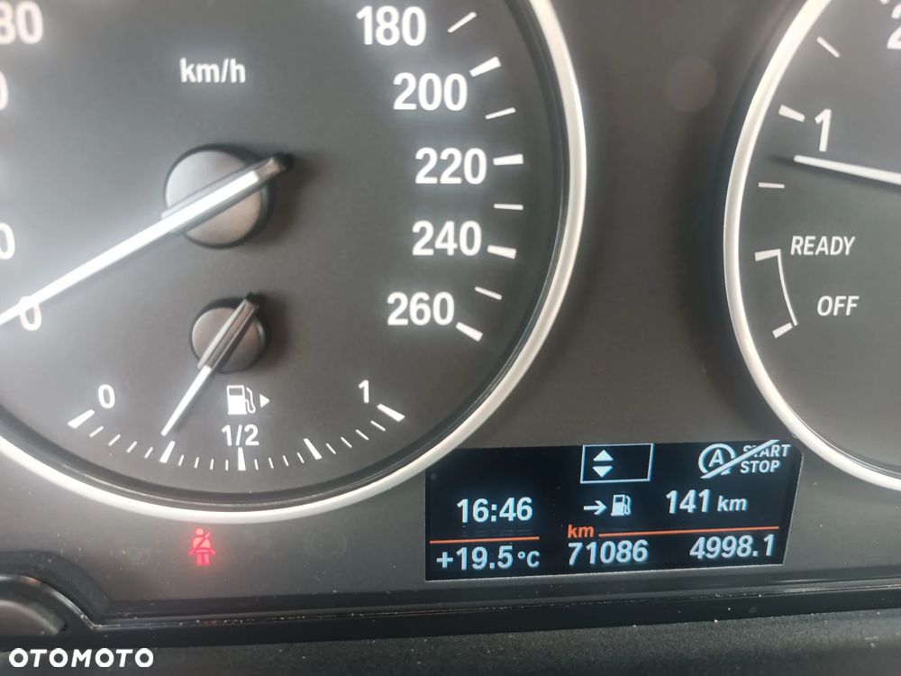 BMW Seria 1 114i - 10