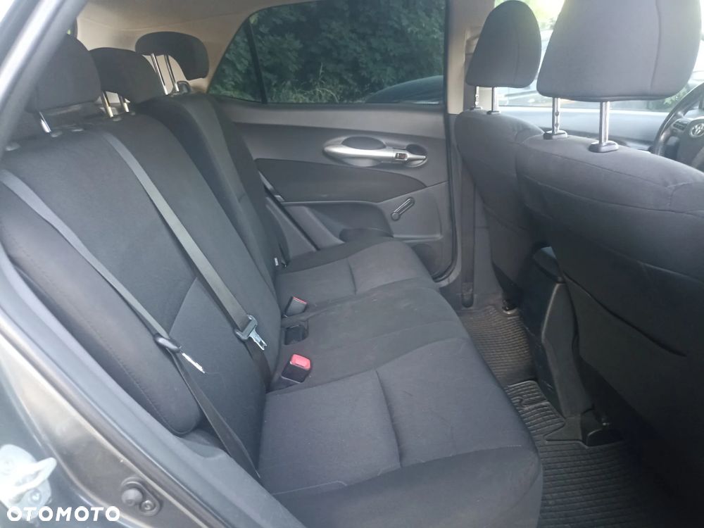 Toyota Auris 1.33 VVT-i Active - 6