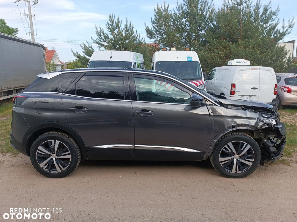 Peugeot 3008 1.2 PureTech GPF Allure S&S EAT8 - 5